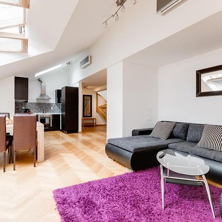 Jt'S Apartments Bilkova Str. プラハ エクステリア 写真