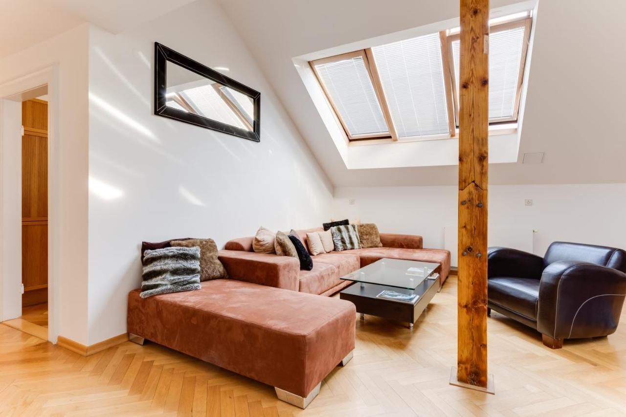 Jt'S Apartments Bilkova Str. プラハ エクステリア 写真