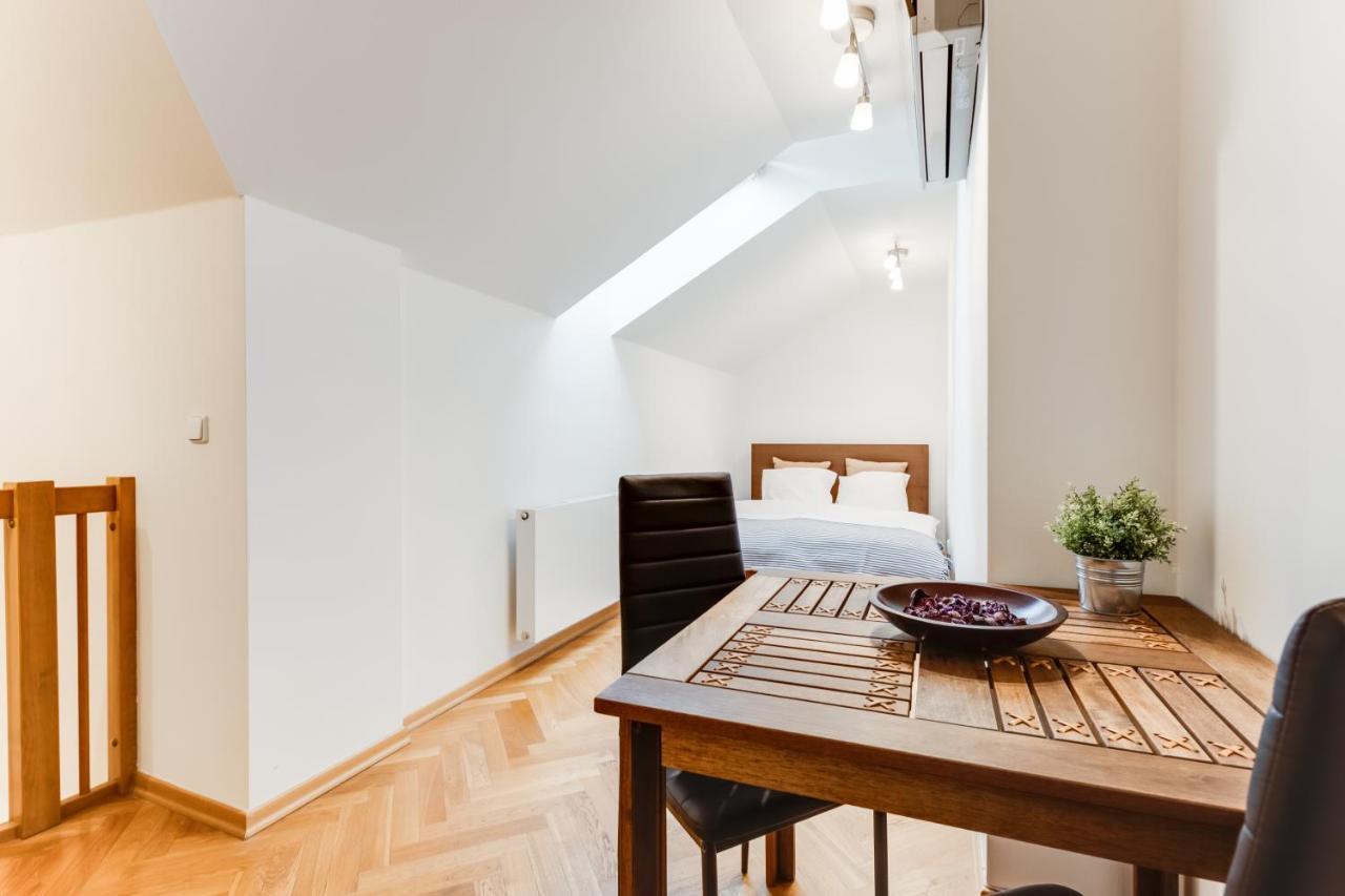Jt'S Apartments Bilkova Str. プラハ エクステリア 写真