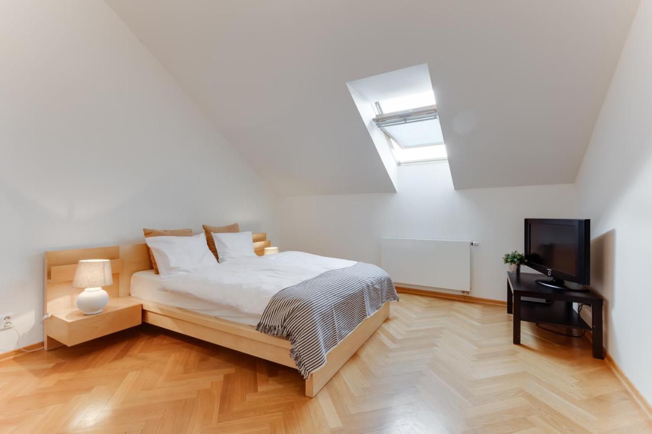 Jt'S Apartments Bilkova Str. プラハ エクステリア 写真