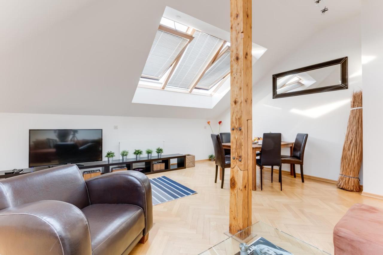 Jt'S Apartments Bilkova Str. プラハ エクステリア 写真