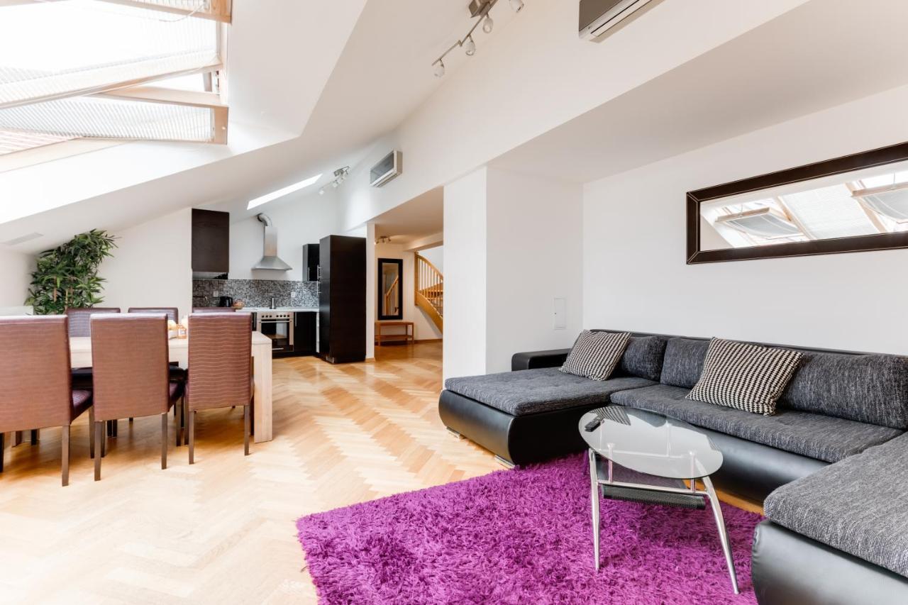 Jt'S Apartments Bilkova Str. プラハ エクステリア 写真