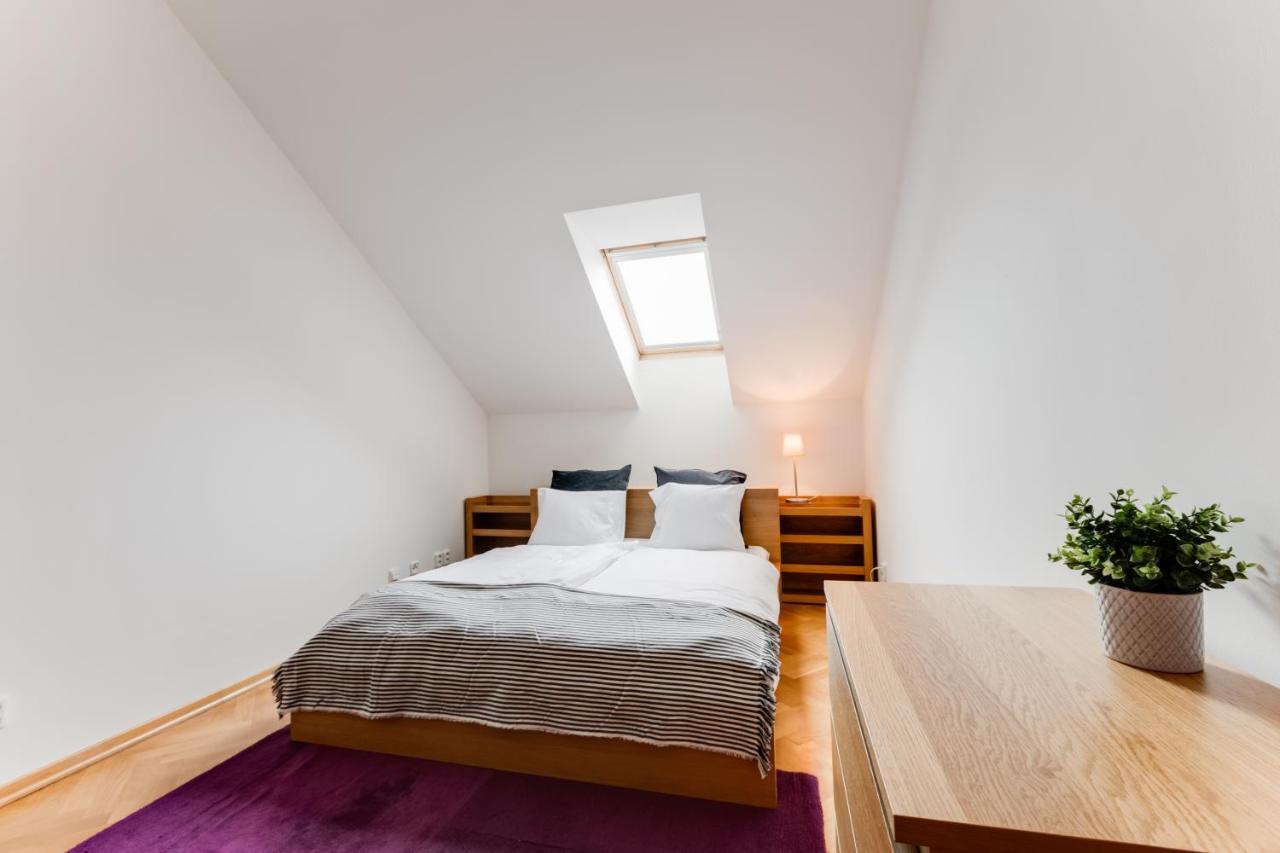Jt'S Apartments Bilkova Str. プラハ エクステリア 写真