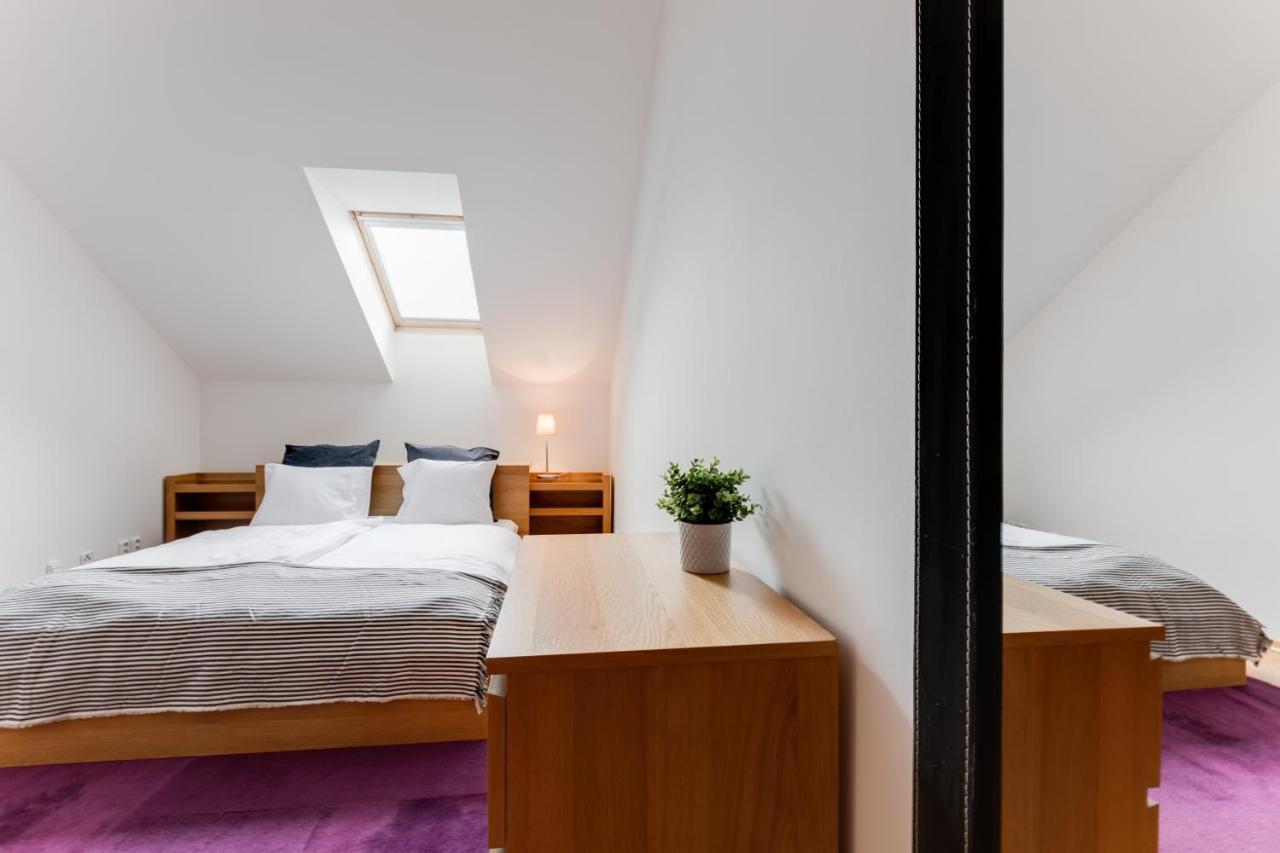 Jt'S Apartments Bilkova Str. プラハ エクステリア 写真
